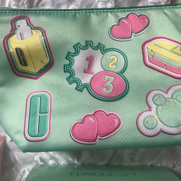 Clinique All About Clean (Large/5 oz) and Gift NWOT - Picture 5 of 6